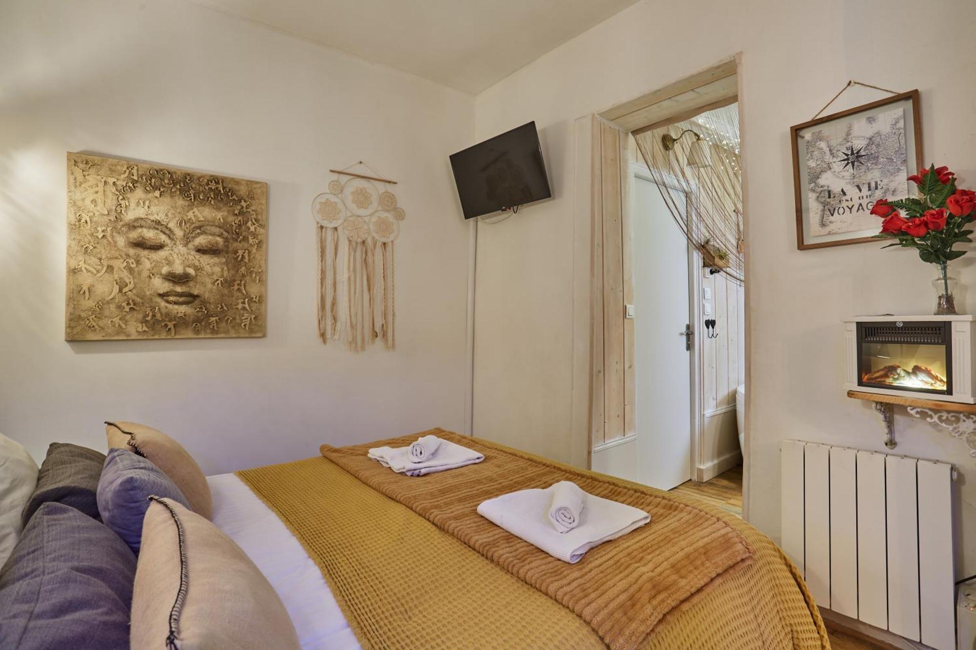 Appart Aix Sauna Jacuzzi Balneo Spa Privatifs Hyper Centre Historique Cour Interieur Aix-en-Provence Buitenkant foto