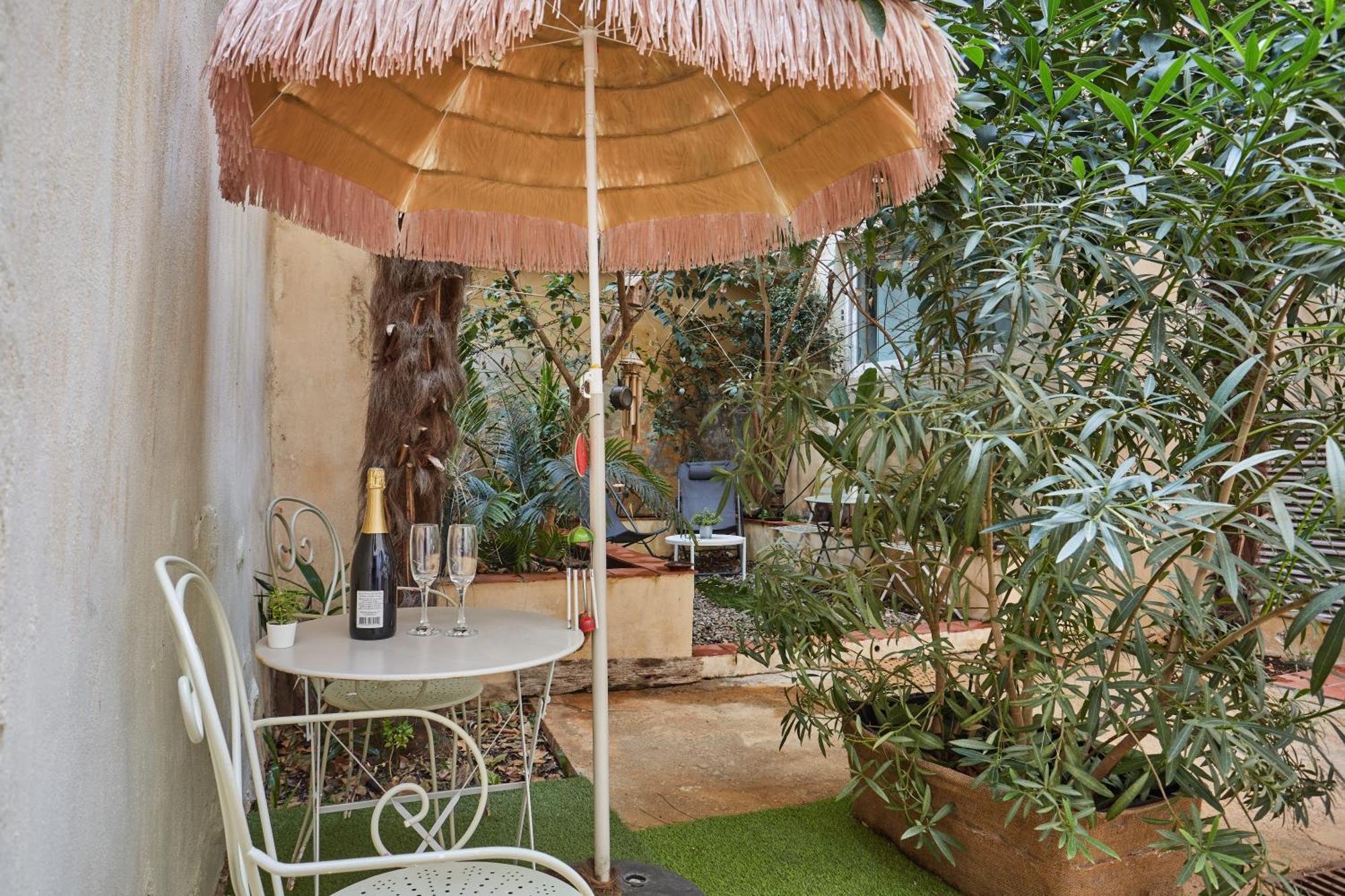Appart Aix Sauna Jacuzzi Balneo Spa Privatifs Hyper Centre Historique Cour Interieur Aix-en-Provence Buitenkant foto